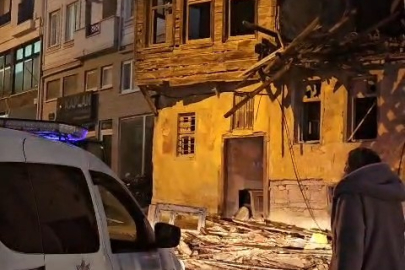 Çanakkale’de Boş Bina Yağış Nedeniyle Kısmen Çöktü