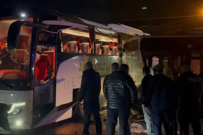 Çorlu-Ergene Yolunda Belediye Otobüsü ile Yolcu Otobüsü Çarpıştı: 9 Yaralı