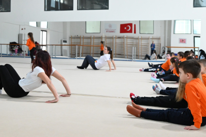 Edirne’de Minikler Temel Hareket Becerilerini Eğlenerek Geliştirdi