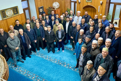 Kaymakam Özderin Sabah Namazı Buluşmasına Katıldı