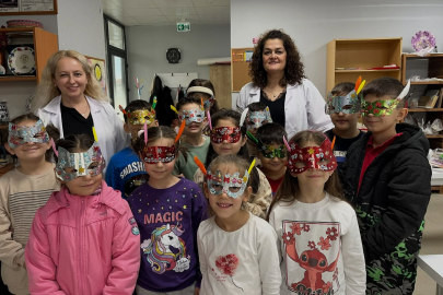 Saray’da Küçük Kaşifler Atölyesinde Yılbaşı Coşkusu