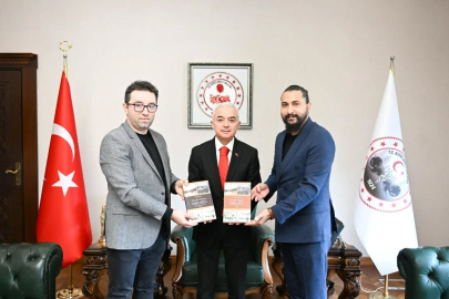 “Dünden Bugüne Kırklareli” Kitapları Vali Uğur Turan’a Takdim Edildi