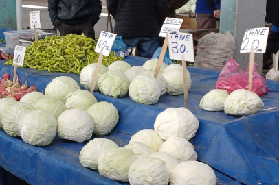 Edirne Pazarında Lahana Bolluğu Fiyatı Düşürdü