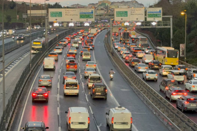 İstanbul'da Akşam Saatlerinde Trafik Yoğunluğu Yüzde 85'e Çıktı