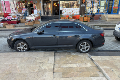 Engelli Rampasına Aracını Park Eden Başkan Yardımcısı Cezayı Yedi