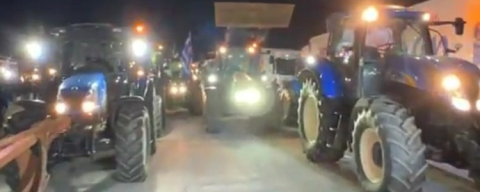 Yunanistan'daki Çiftçi Eylemi Türkiye Sınırını Kilitledi