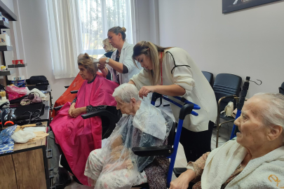 Uzunköprü SODAM'dan Yaşlı Bakım Merkezi Sakinlerine Kuaför Hizmeti Desteği