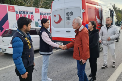 Vali Uğur Turan Mobil Göç Noktası Aracında İncelemelerde Bulundu