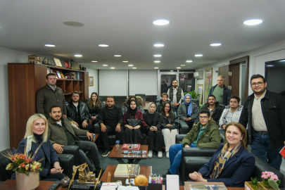 AK Parti Edirne İl Başkanlığı’nda ÜNİAK Gençleri ile Buluşma