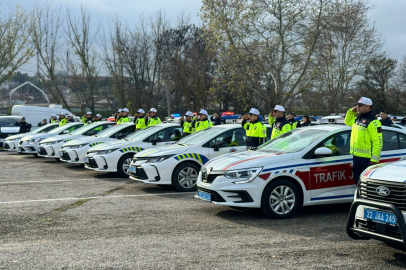 Polis ve Jandarmaya Yeni Araçları Teslim Edildi