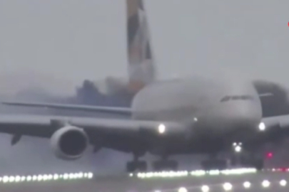 PSG’yi Taşıyan Uçak Şiddetli Rüzgar Nedeniyle Piste Yan İniş Yaptı