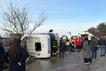 Tekirdağ'da Tır İle Panelvanın Çarpıştığı Kazada 5 Kişi Yaralandı