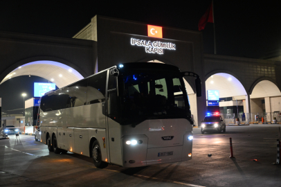 Samsunspor’la Karşılaşacak AEK'nin Taraftarları Türkiye'ye Geldi