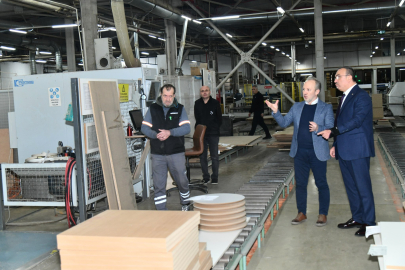 Vali Soytürk’ten Süleymanpaşa’da Üretim Tesisine Ziyaret