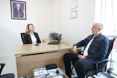 Brifing Verirken Yakalandığı Öksürük Krizi 30 Yıldır İçtiği Sigarayı Bıraktırdı