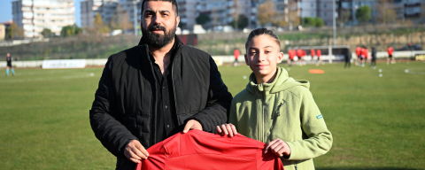 Edirnespor'a Harçlığını Bağışlayan 12 Yaşındaki Can Bartu, Takıma Destek Çağrısında Bulundu