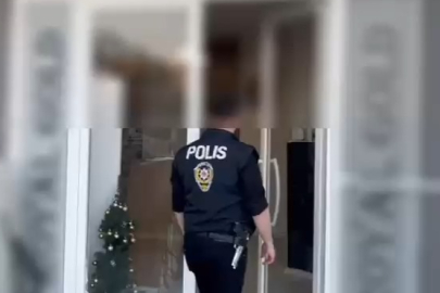 Masaj Salonundaki Özel Alarm Düzeneğini Polis Deşifre Etti