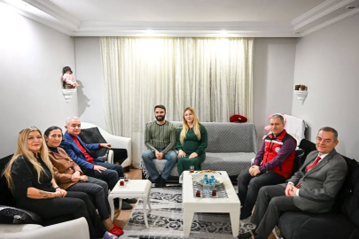 Vali Turan’dan Gül ve Göktuğ Turan Çiftine Ziyaret