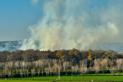 Edirne’de Anız Yangınının Dumanı Etrafı Kapladı