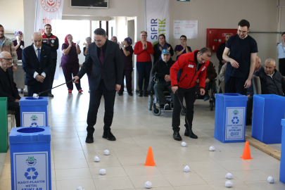 Edirne'de Huzurevi Sakinleri Sıfır Atık Parkurunda Yarıştı