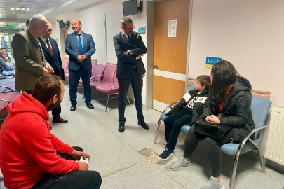 Pınarhisar Kaymakamı Enver Özderin Devlet Hastanesini Ziyaret Etti