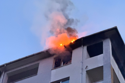 Edirne’de Yangın: Mahalleli Sokağa Döküldü