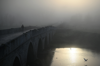 Edirne'de Yoğun Sis Etkili Oluyor