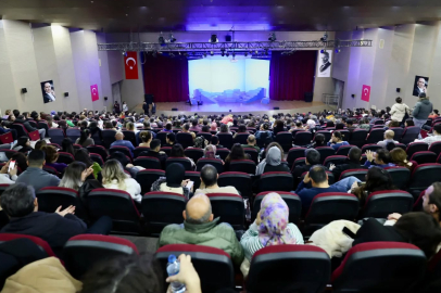 Çerkezköy’de Yılın Son Alkışı “39 Buçuk Basamak”a