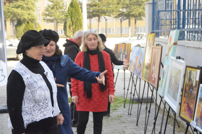 Edirne’de Sanat ve Edebiyat Buluşması Sürüyor