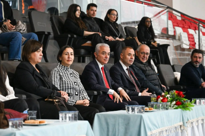 Kırklareli Belediyesi Fen Bilimleri Okulu Galibiyetle Sevindirdi