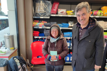 Alman Rahibe, Gazze Barışı İçin Türkiye Üzerinden Kudüs'e Yürüyor