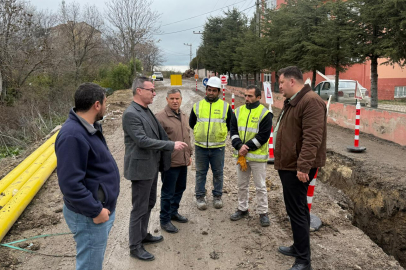 Başkan Özden Doğalgaz ve Altyapı Çalışmalarını İnceledi