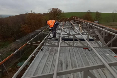 Muratlı’da Belediye Ekiplerinden Çevre ve Altyapı Çalışmaları