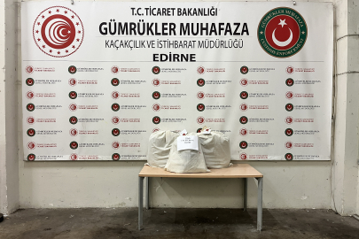 Kapıkule'de Otomobilde 22 Kilo 662 Gram Esrar Ele Geçirildi