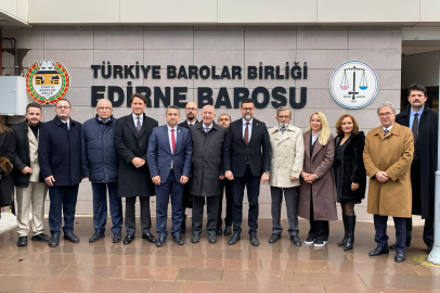 Özdağ’dan Başkan Karakoç’a Teşekkür