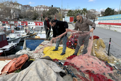 Tekirdağlı Balıkçılar Poyrazın Dinmesini Bekliyor
