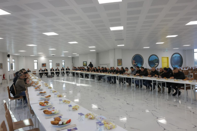 Trakya Üniversitesi Rektörü Destek Personeliyle Kahvaltıda Buluştu