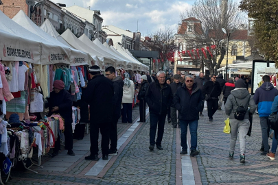 Güneşli Hava Saraçlar’a Hareket Getirdi