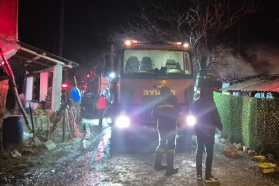 Bigadiç'te Ev Yangını: 1 Ölü