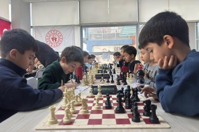 ‎Edirne'de Satrancın Küçükler Şampiyonları