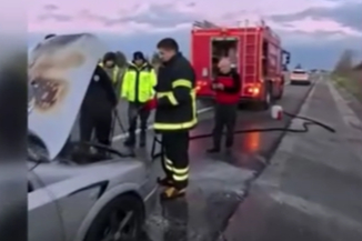 Tekirdağ-Kırklareli Sınırında Araç Yangını: Ekipler Zamanla Yarıştı