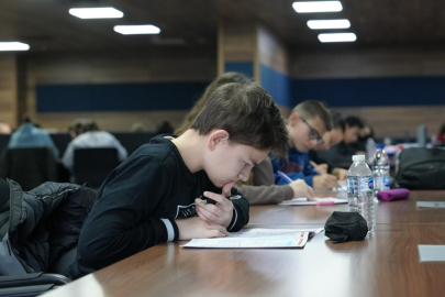 Saray’da LGS Adaylarına Ücretsiz Deneme Sınavı Desteği