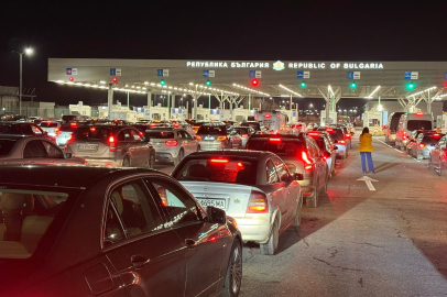 Sınır Kapılarında Yoğunluk Oluştu