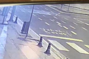 Çarpıştığı Arabanın Üzerinden Takla Attı: O Anlar Kamerada