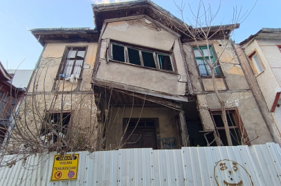 Kaleiçi’ndeki “Yıkıldı Yıkılacak” Miras