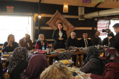 Şehit Anneleriyle Anlamlı Buluşma