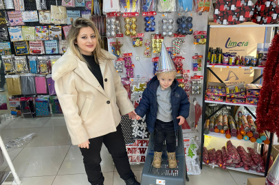 Edirne’de Yılbaşı Süsleri Yok Sattı