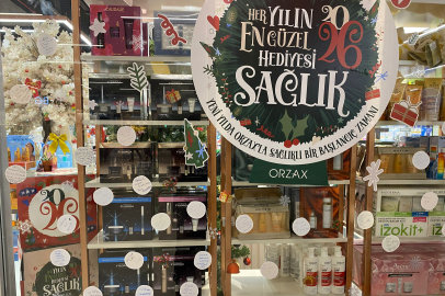 Edirne’de Eczane Camındaki Yeni Yıl Dilekleri Gülümsetti