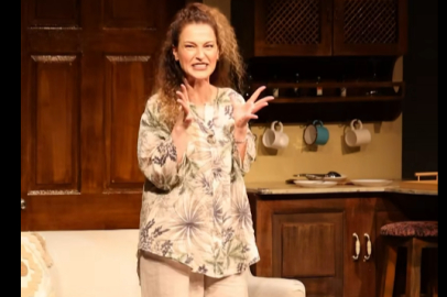 “Kadınlar, Filler ve Saireler” Gala Gecesinde Sahne Aldı