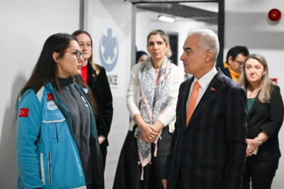 Vali Uğur Turan’dan UMKE ve 112 Ambulans Çağrı İstasyonuna Yılbaşı Ziyareti